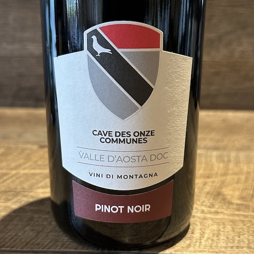 Cave des Onze Communes Valle d’Aosta Pinot Noir ヴァッレ・ダオスタ ピノ・ノワール 2023